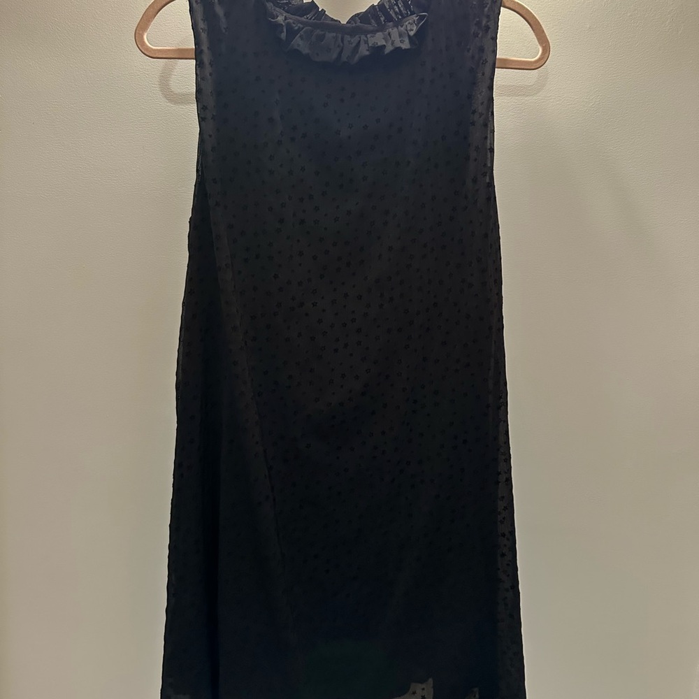 Vineyard Vines Size L Black Sleeveless Sheath Dress w/ gathered ruffle neck - Picture 2 of 5